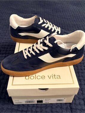 Dolce Vita Navy, White & Gum Retro Runner Sneakers